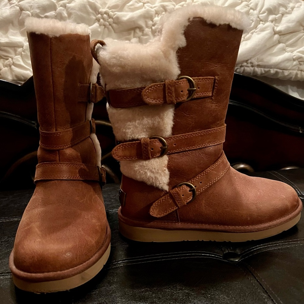 UGG boots - Picture 3 of 4